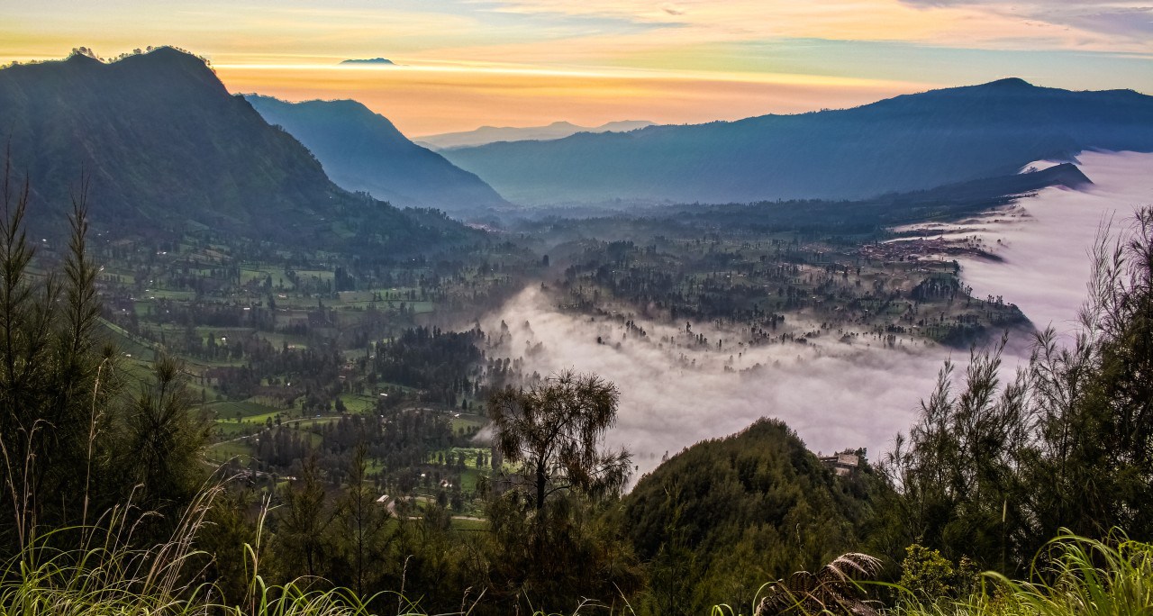 Sonnenaufgang über Cemoro Lawang