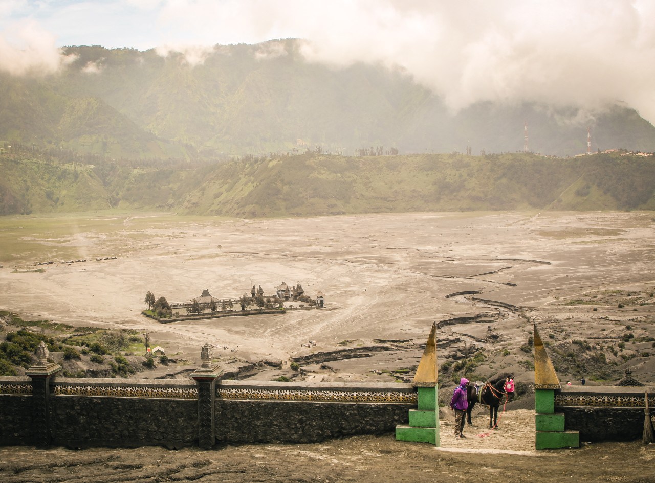 Pura Luhur Poten Tempel im Sea of Sand